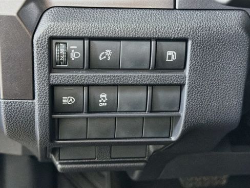 Used 2025 Toyota 4Runner SR5 AWD/4WD image 16