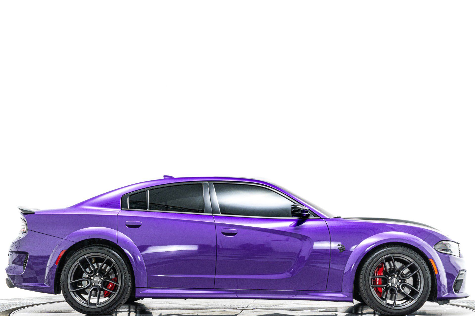 Used 2023 Dodge Charger SRT Hellcat RWD image 2
