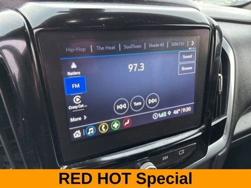 Used 2022 Chevrolet Traverse LT w/ LPO, Floor Liner Package AWD/4WD image 21