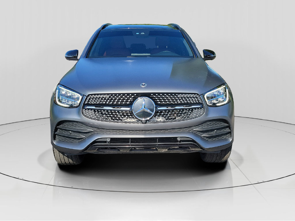 Used 2022 Mercedes-Benz GLC 300 image 2