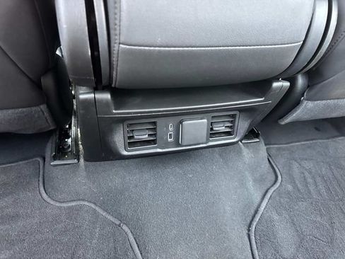 Used 2025 GMC Sierra 1500 SLT AWD/4WD image 20