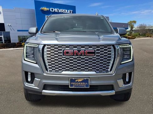 Used 2023 GMC Yukon XL Denali w/ Denali Reserve Package AWD/4WD image 23