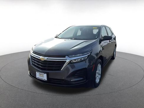 Used 2022 Chevrolet Equinox LS image 7