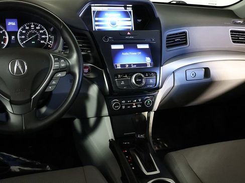 Used 2017 Acura ILX FWD image 15