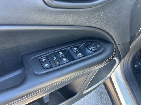 Used 2020 Jeep Compass Limited image 35