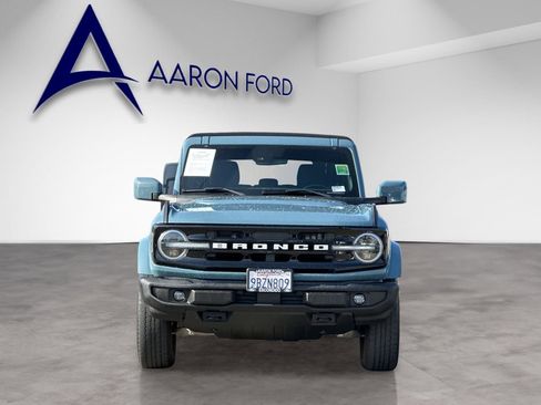 Used 2022 Ford Bronco Outer Banks image 9
