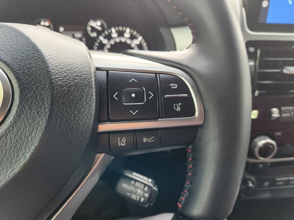 Certified 2023 Lexus GX 460 Premium w/ Premium Package AWD/4WD image 28