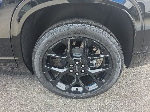 New 2026 Chevrolet Traverse RS AWD/4WD image 10