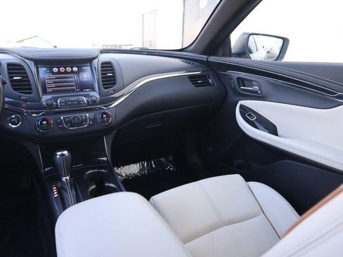 Used 2018 Chevrolet Impala Premier w/ Premier Confidence Package image 26