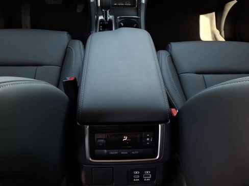 New 2026 Subaru Ascent Premium AWD/4WD image 30