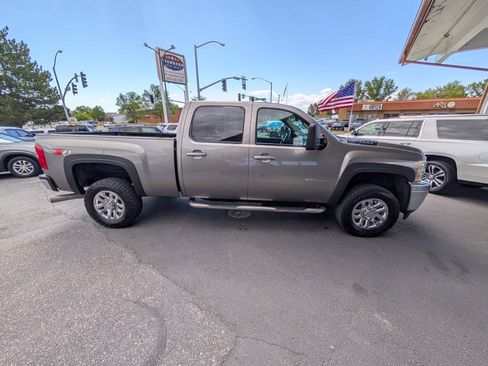 Used 2012 Chevrolet Silverado 2500 LTZ w/ LTZ Plus Package AWD/4WD image 9
