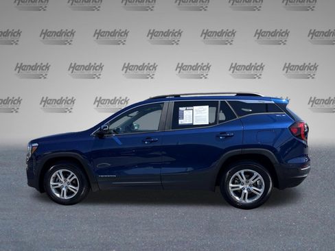 Used 2023 GMC Terrain SLE w/ Driver Convenience Package image 7