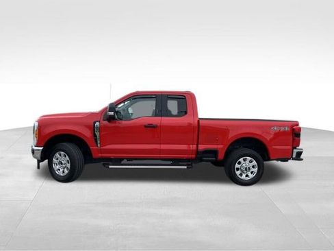 Used 2023 Ford F250 XLT w/ 360-Degree Camera Package AWD/4WD image 4