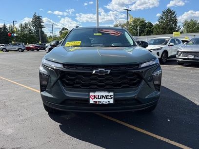 New 2026 Chevrolet Trax LT w/ Driver Confidence Package