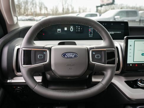 New 2026 Ford Expedition Max Active image 30