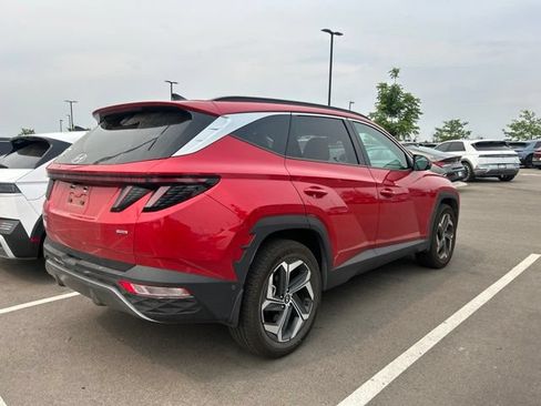 Certified 2023 Hyundai Tucson Limited AWD/4WD image 3