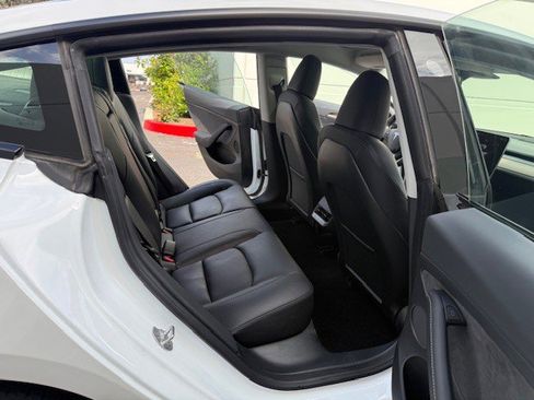 Used 2023 Tesla Model 3 Standard Range RWD image 14