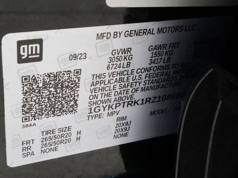 Used 2024 Cadillac Lyriq Sport image 28