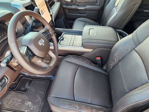 New 2026 RAM 2500 Limited image 14