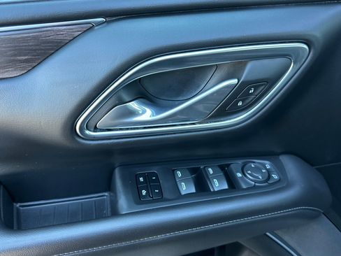 Used 2024 Chevrolet Tahoe LT image 11