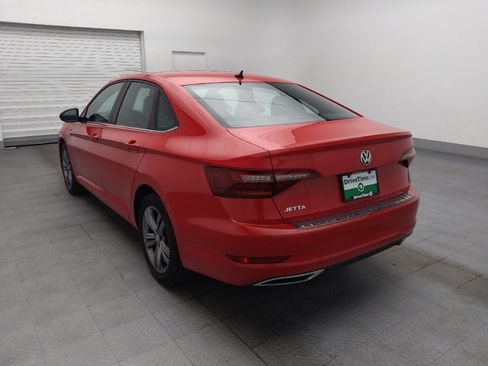 Used 2019 Volkswagen Jetta R-Line w/ R-Line Cold Weather Package FWD image 5