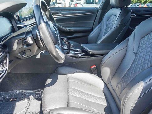 Used 2023 BMW 530i w/ M Sport Package RWD image 19