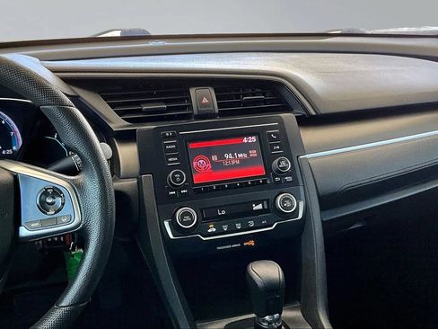 Used 2020 Honda Civic LX image 9