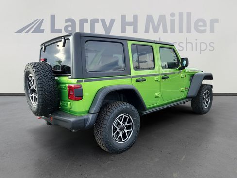 New 2026 Jeep Wrangler Unlimited Rubicon w/ Steel Bumper Group AWD/4WD image 6