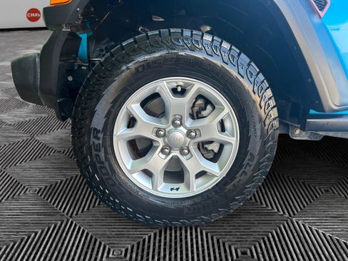 Used 2021 Jeep Wrangler Unlimited Sport AWD/4WD image 14