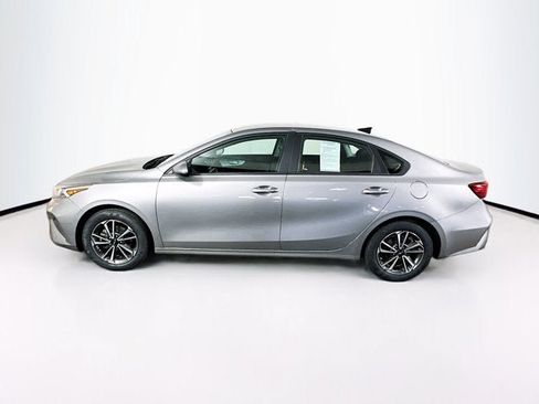 Certified 2023 Kia Forte LXS FWD image 8