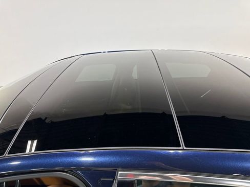 Used 2017 Jaguar XJ L Portfolio AWD/4WD image 11