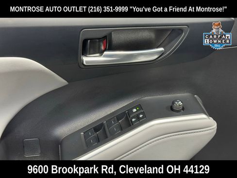 Used 2023 Toyota Highlander XLE image 12