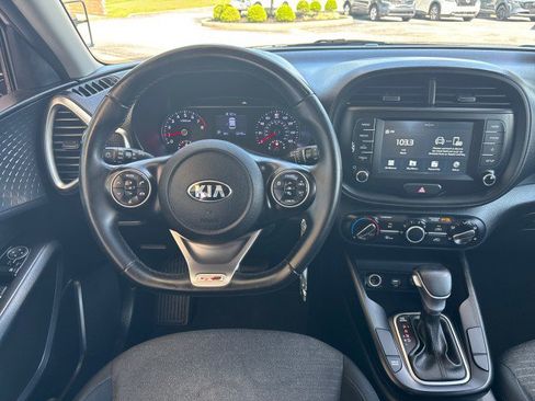 Used 2021 Kia Soul GT-Line FWD image 8
