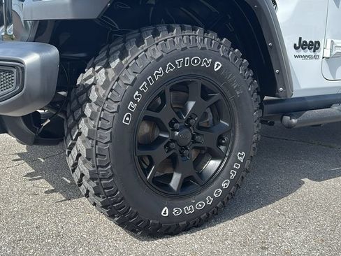 Used 2021 Jeep Wrangler Unlimited Sport AWD/4WD image 10