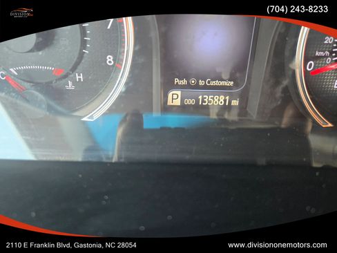 Used 2015 Toyota Camry SE image 15