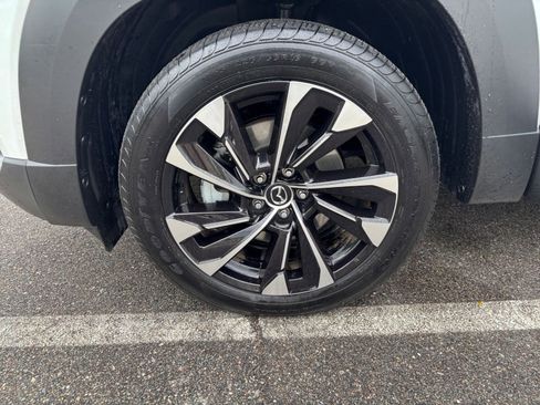 Used 2025 MAZDA CX-50 2.5 Hybrid w/ Premium Plus Pkg AWD/4WD image 33
