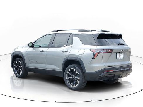 New 2026 Chevrolet Equinox RS AWD/4WD image 3