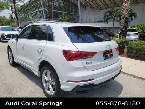 Used 2021 Audi Q3 2.0T Premium w/ Convenience Package AWD/4WD image 12
