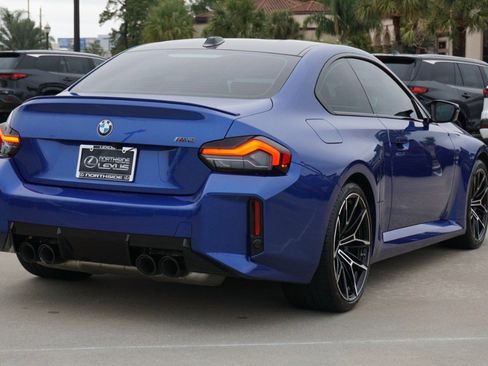 Used 2025 BMW M2 w/ Lighting Package image 6