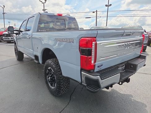 Used 2026 Ford F350 King Ranch w/ Tremor Off-Road Package AWD/4WD image 4