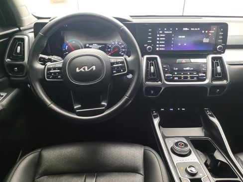 Used 2023 Kia Sorento EX AWD/4WD image 22