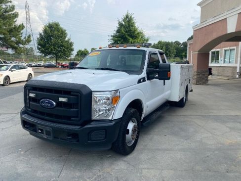 Used 2016 Ford F350 XL w/ Power Equipment Group image 1