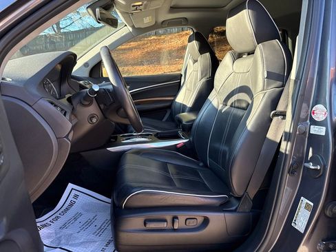 Used 2017 Acura MDX SH-AWD w/ Advance Package image 11