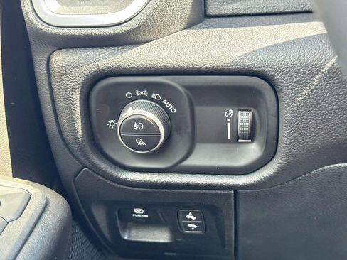 New 2025 RAM 1500 Big Horn AWD/4WD image 18