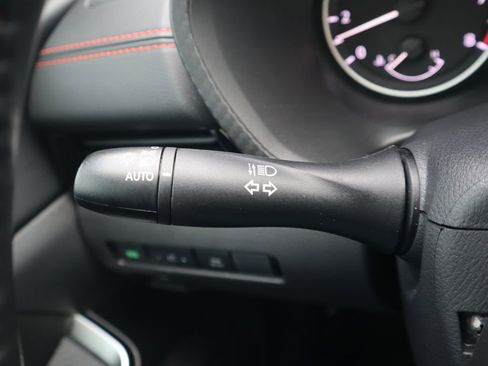 Used 2025 Nissan Sentra SR w/ SR Premium Package image 23