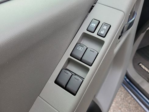 Used 2021 Nissan Frontier SV image 24