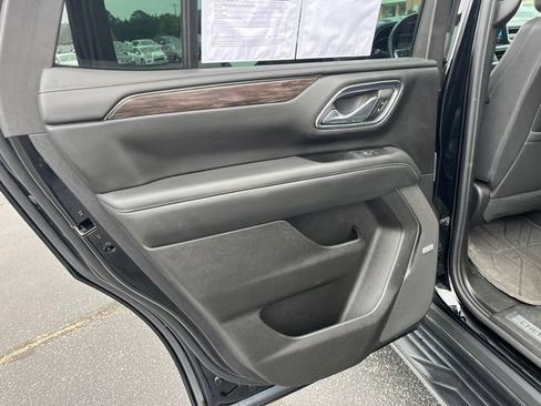 Used 2023 Chevrolet Tahoe LT w/ LT Signature Plus Package RWD image 12