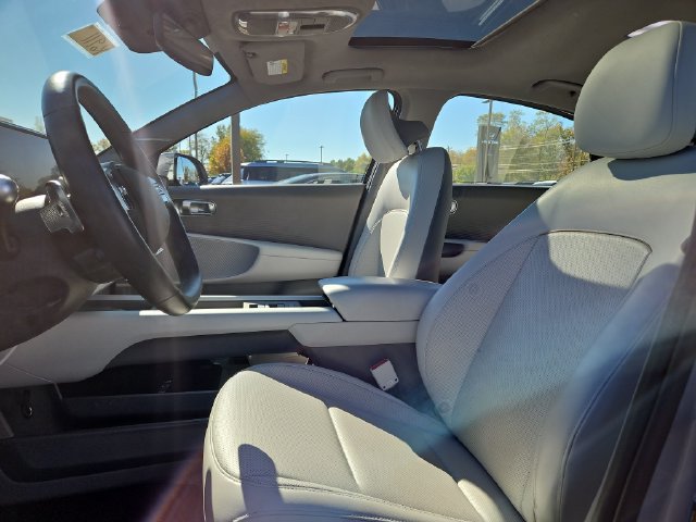 Certified 2023 Hyundai Ioniq 6 Limited w/ Cargo Package AWD/4WD image 16