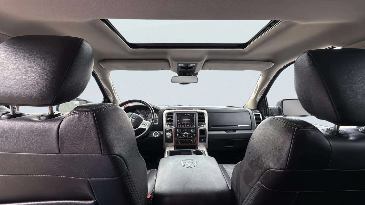 Used 2014 RAM 1500 Laramie w/ Convenience Group AWD/4WD image 9