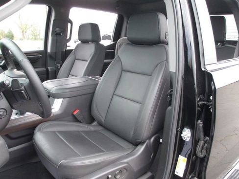 Used 2025 GMC Sierra 1500 SLT w/ SLT Premium Plus Package image 21